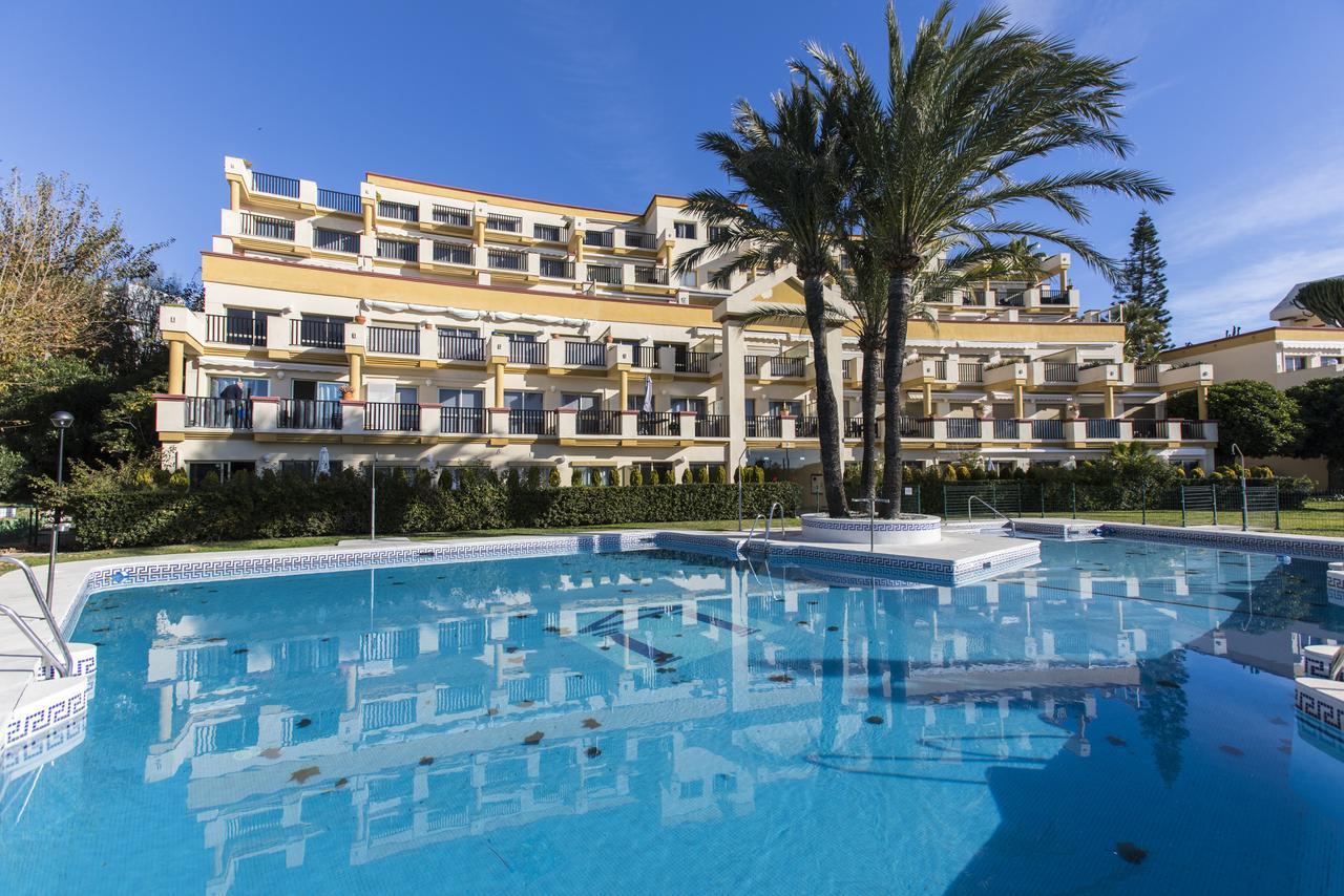 Varios Apartamentos Romana Playa Elviria Marbella Exterior photo